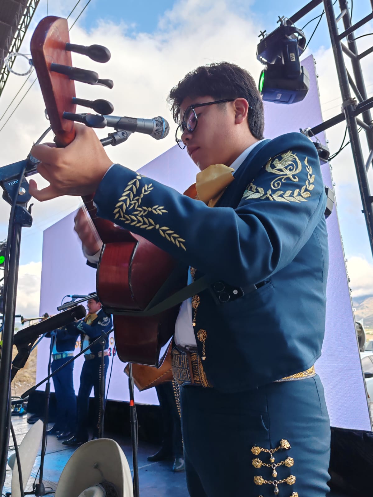 Mariachi Tierra de Oro - foto 7